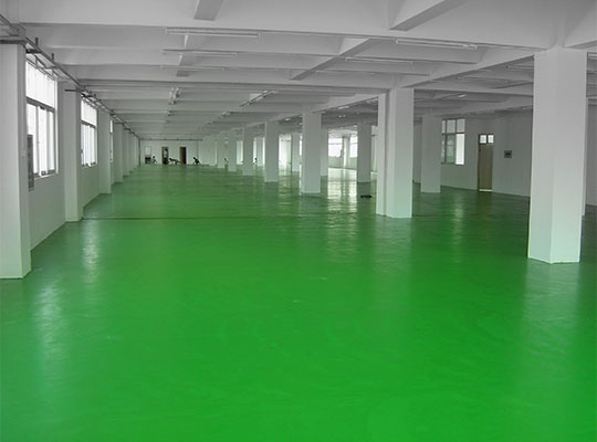 环氧地坪漆施工的过程